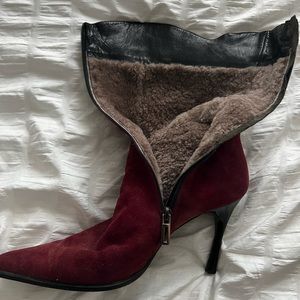 VERO CUOIO rasberry color suede boots fur lined size 9 made in Italy